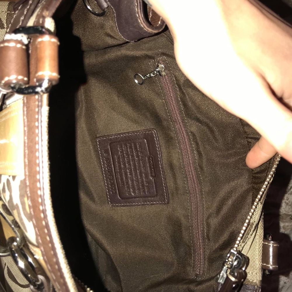 Coach Handbag - Picture 2 of 2